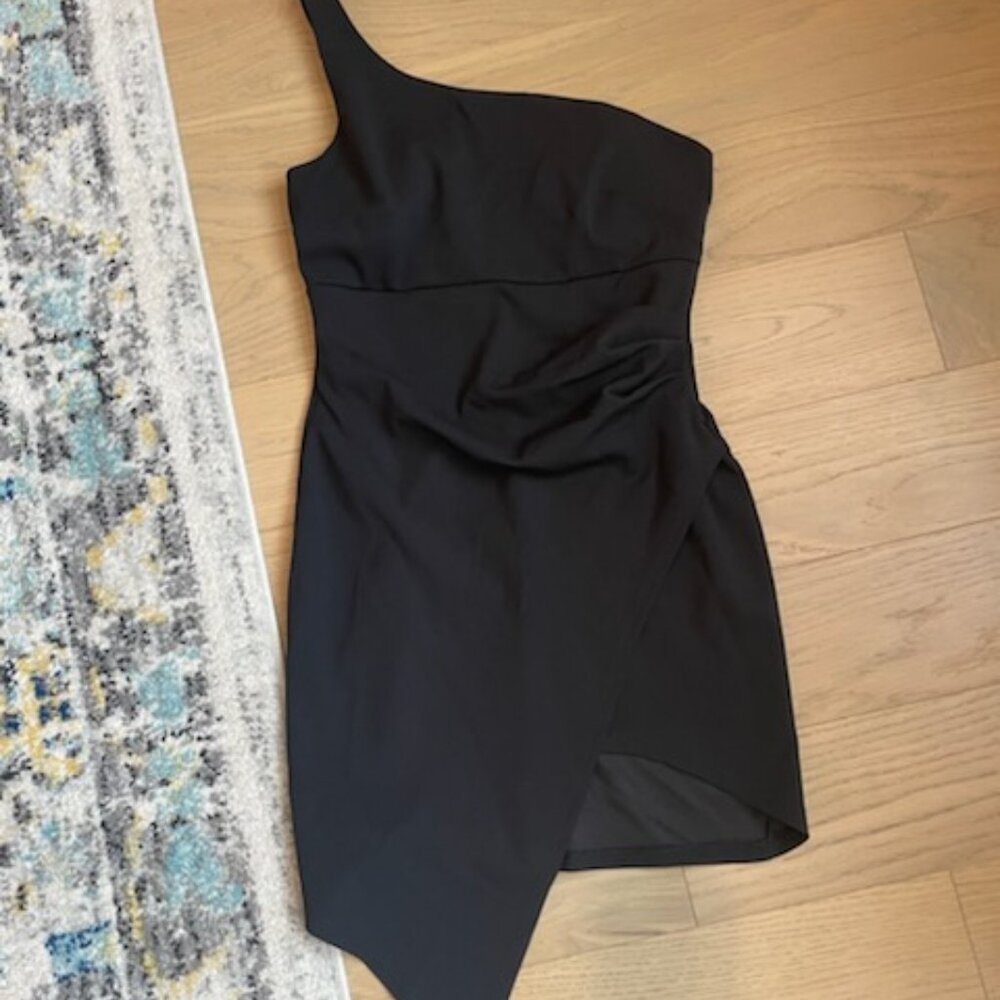 Emerald Sundae Black One Shoulder Body Con Dress Size Small